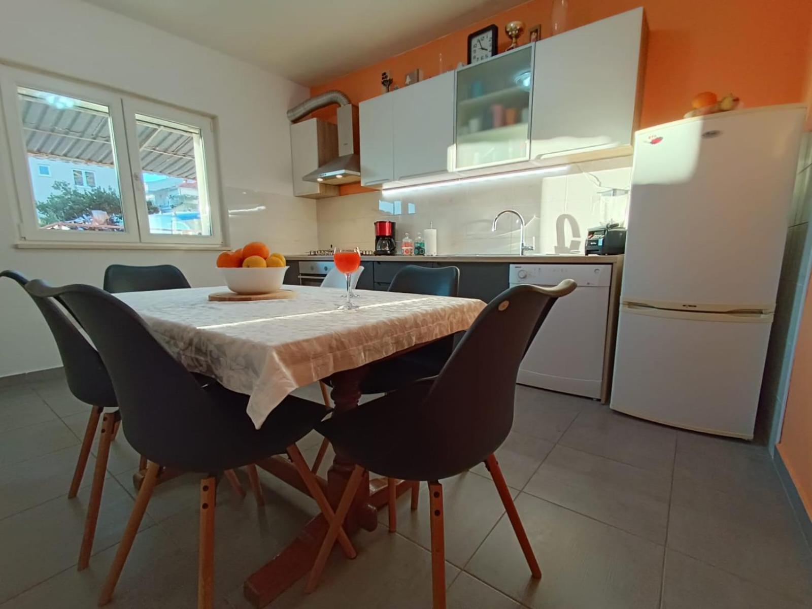 Apartments Frano I Franka By The Sea オレビック エクステリア 写真