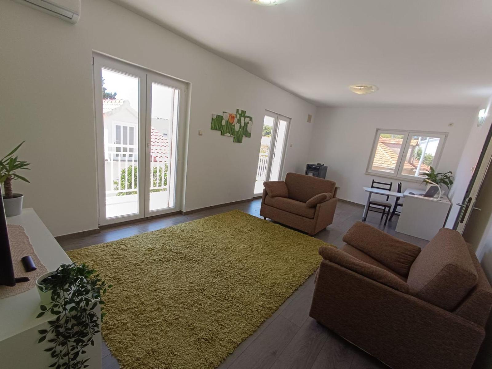 Apartments Frano I Franka By The Sea オレビック 部屋 写真
