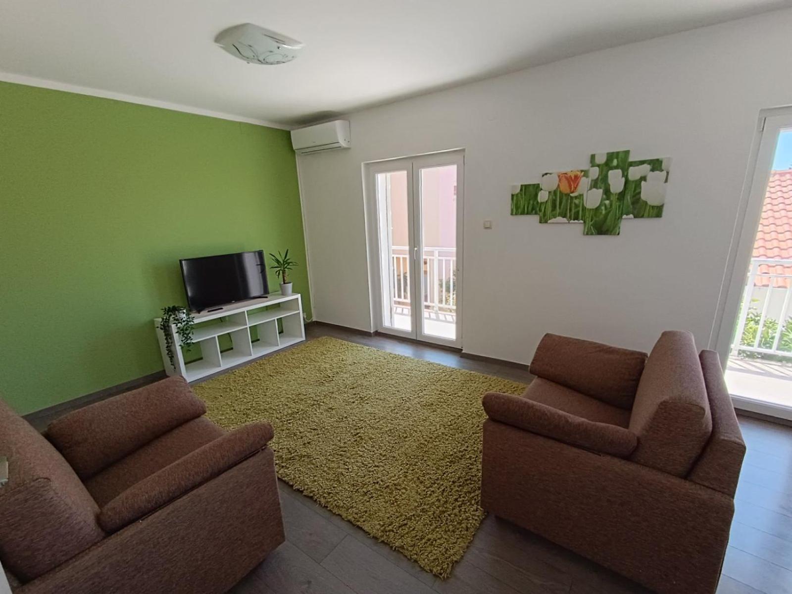 Apartments Frano I Franka By The Sea オレビック 部屋 写真